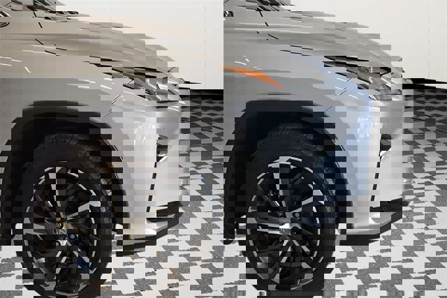 Used 2017 Lexus RX 450h AWD image 13