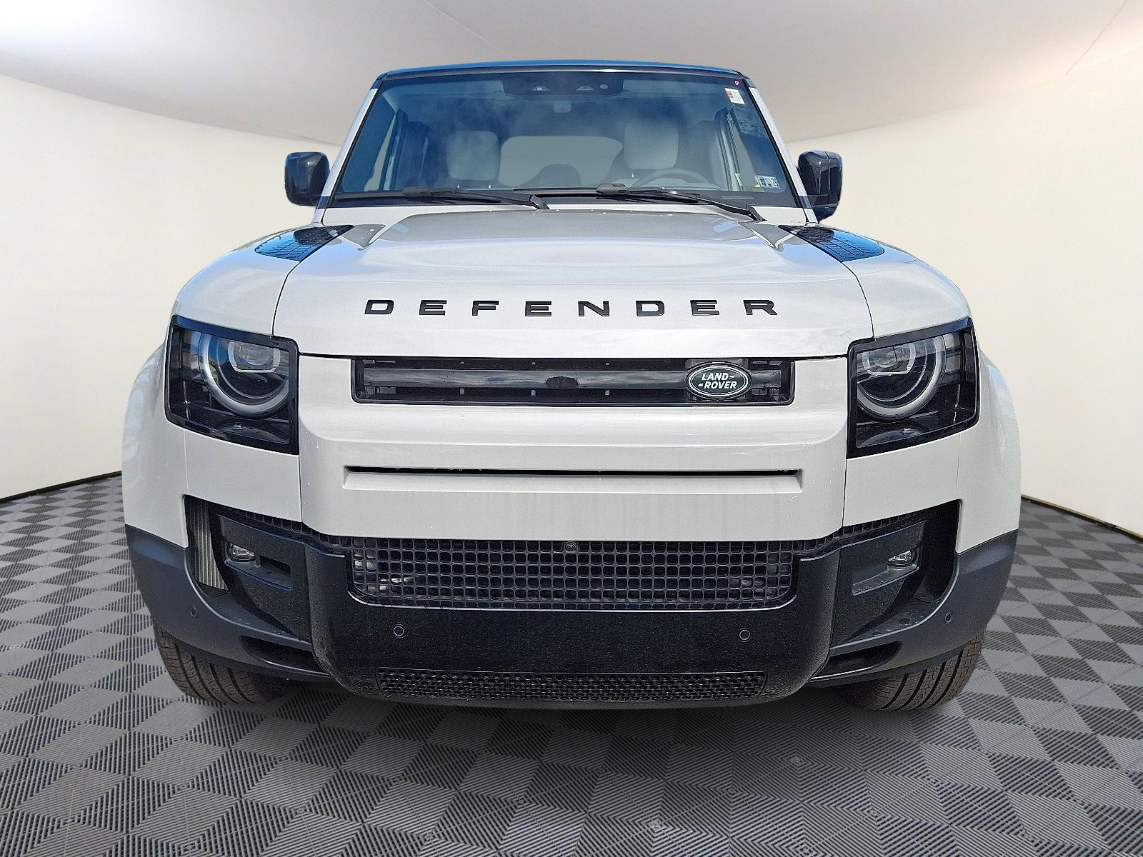 New 2026 Land Rover Defender 110 S image 8