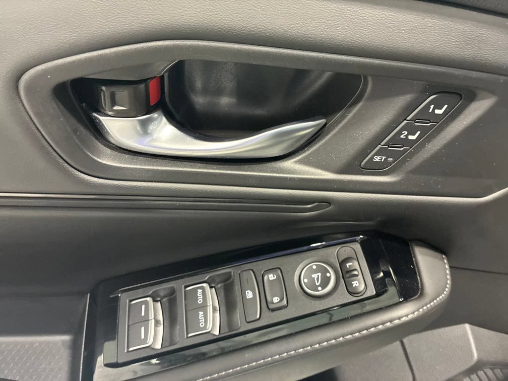 Used 2024 Honda Accord Touring image 21
