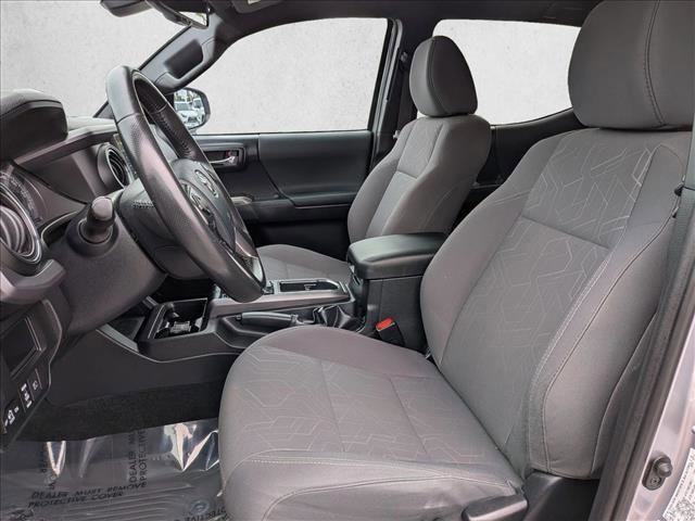 Used 2019 Toyota Tacoma TRD Sport AWD/4WD image 17