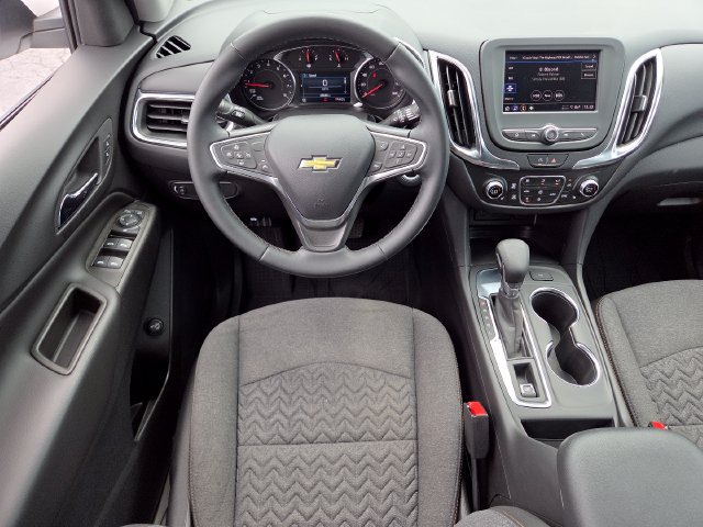 Used 2023 Chevrolet Equinox LT FWD image 23