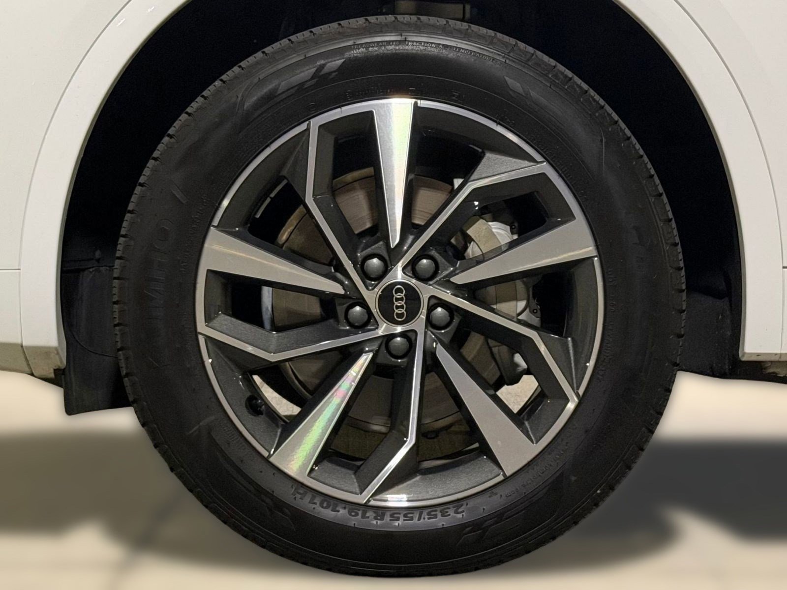 Used 2024 Audi Q5 2.0T Premium Plus image 11