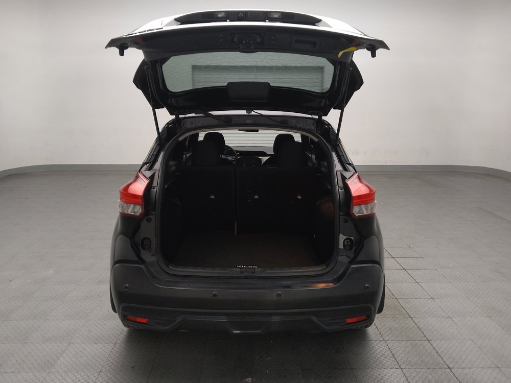 Used 2020 Nissan Kicks S FWD image 29