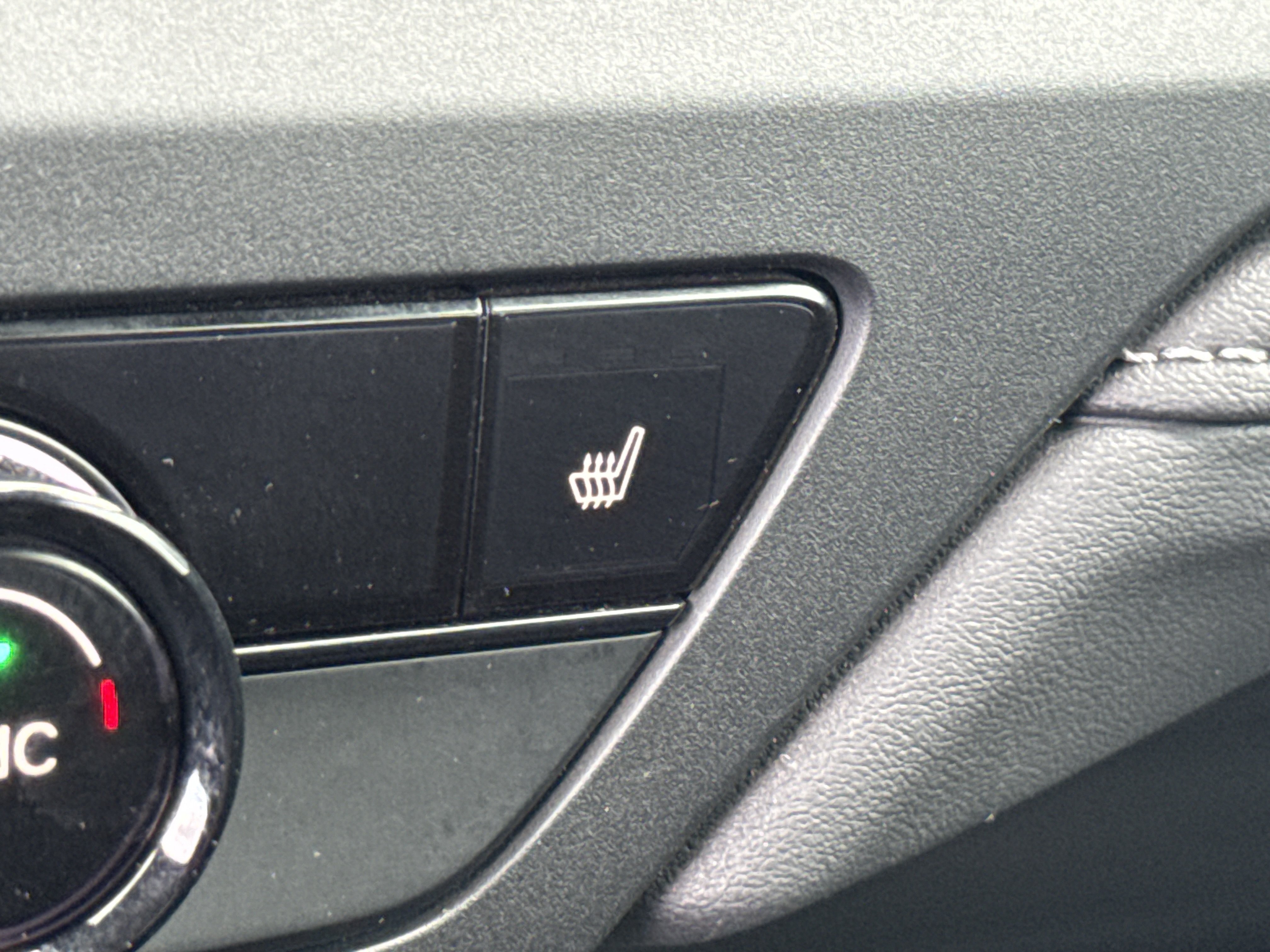 Certified 2023 Honda Accord EX image 30