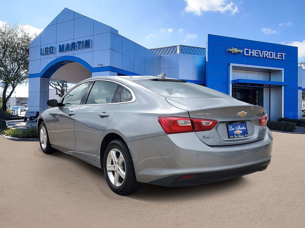 Used 2024 Chevrolet Malibu LT image 4