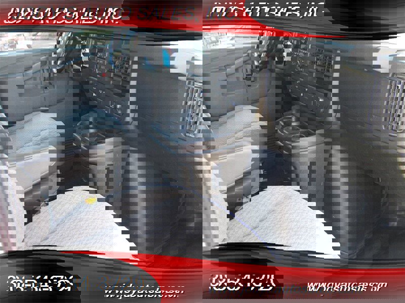 Used 2017 Chevrolet Express 3500 LT w/ LT Preferred Equipment Group image 19