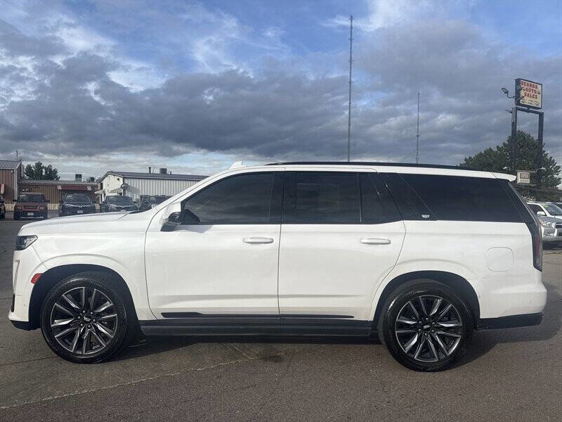 Used 2021 Cadillac Escalade Sport Platinum image 3