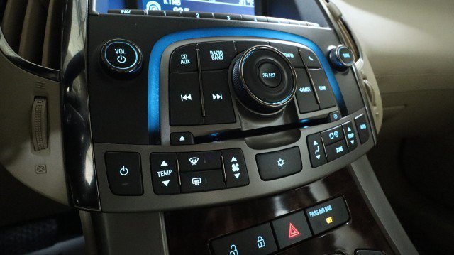 Used 2011 Buick LaCrosse CX image 14