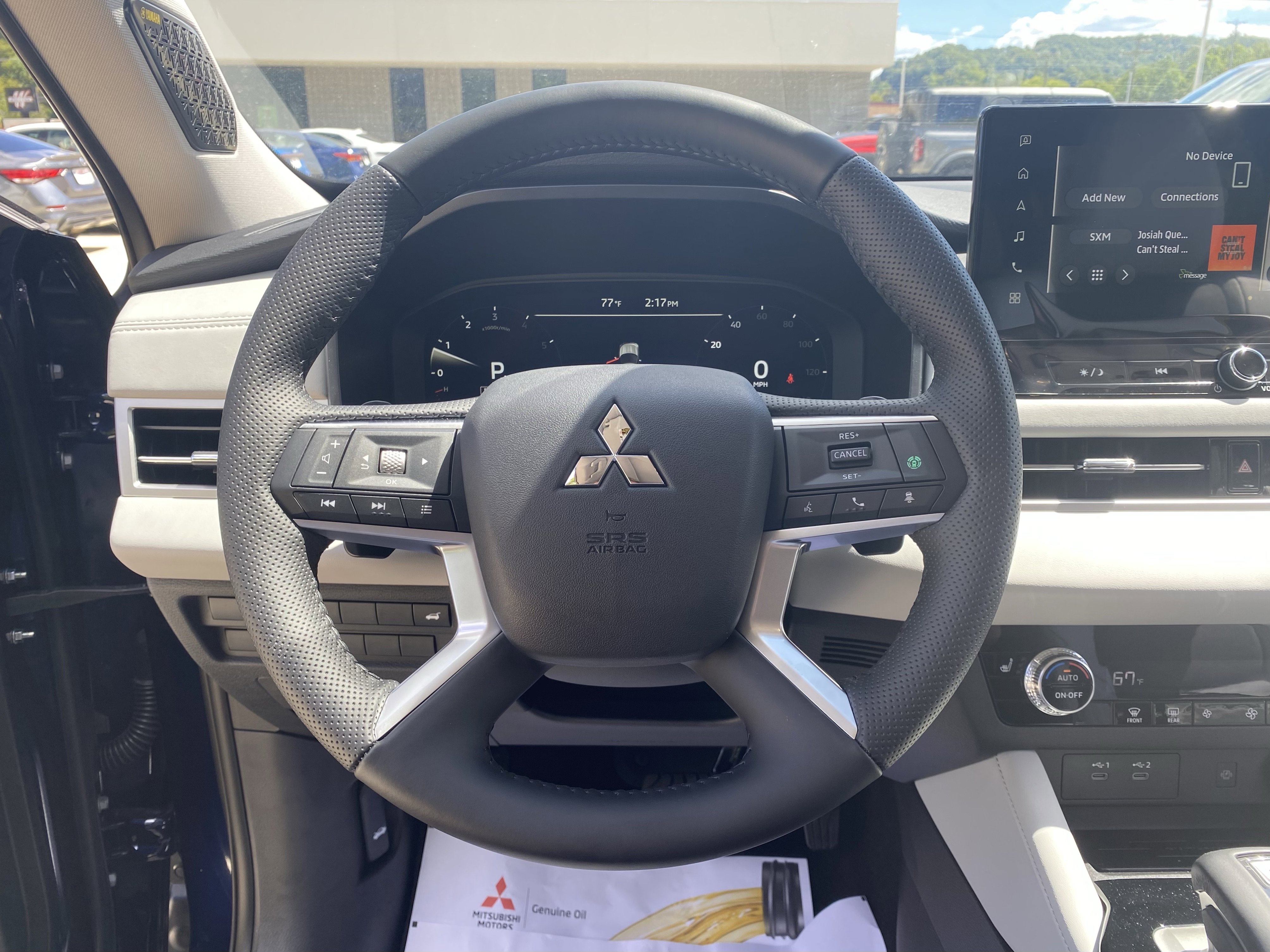 New 2025 Mitsubishi Outlander SE image 5