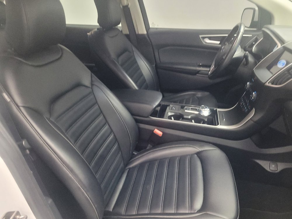 Used 2019 Ford Edge SEL w/ Equipment Group 201A image 21