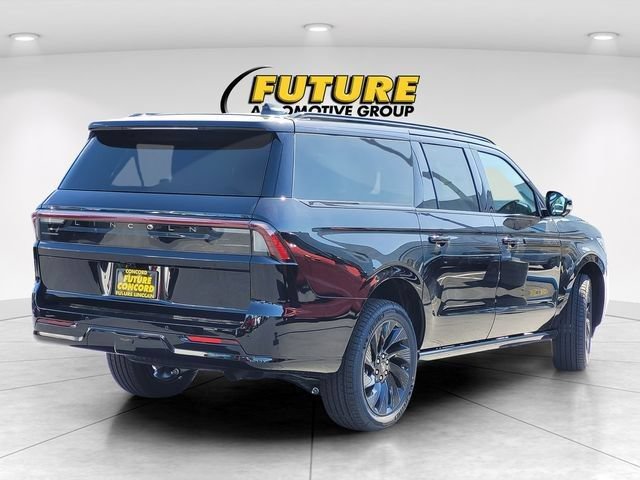 New 2026 Lincoln Navigator L Reserve w/ Jet Appearance Package AWD/4WD image 6