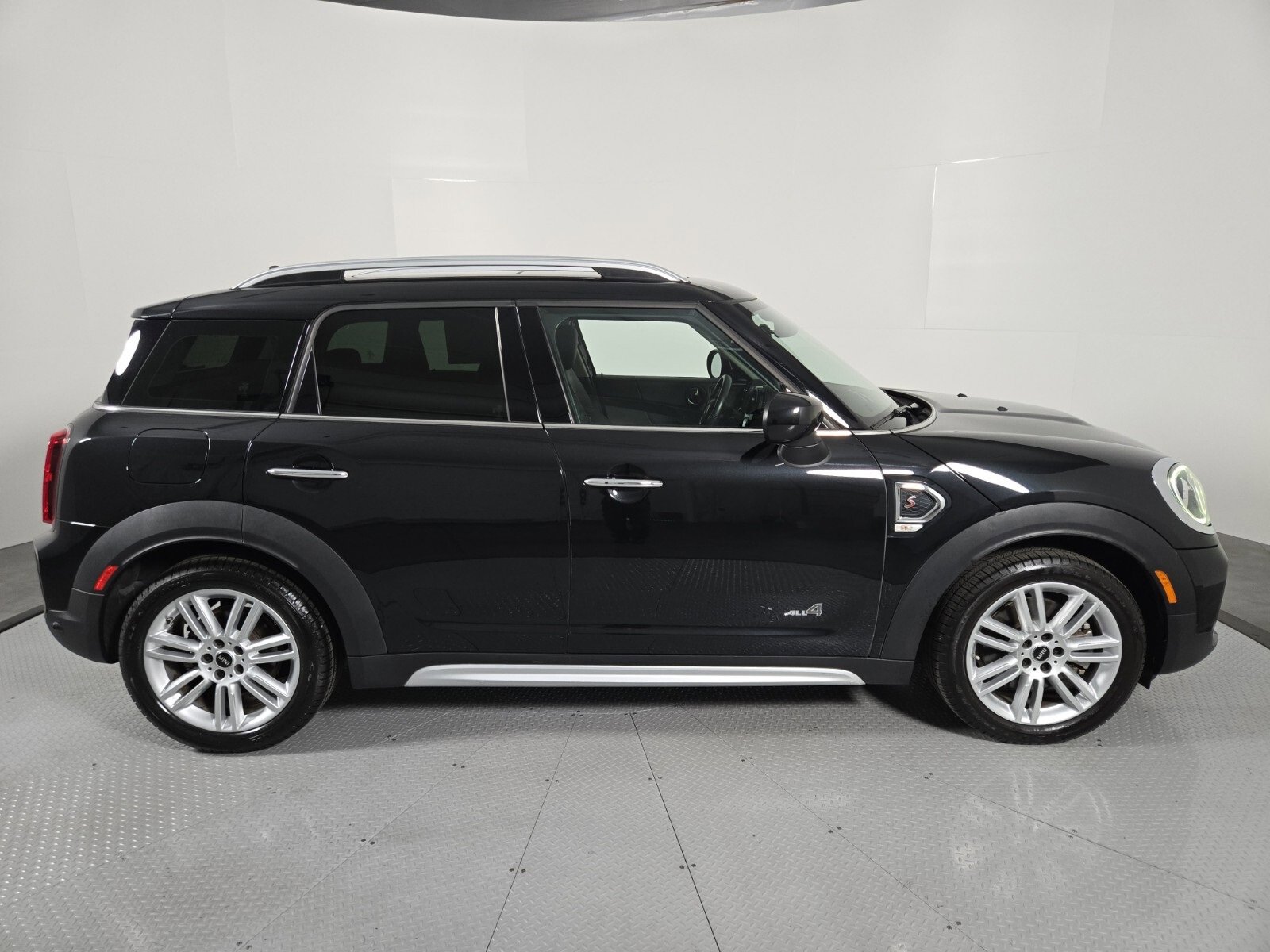 Used 2023 MINI Cooper Countryman S image 17