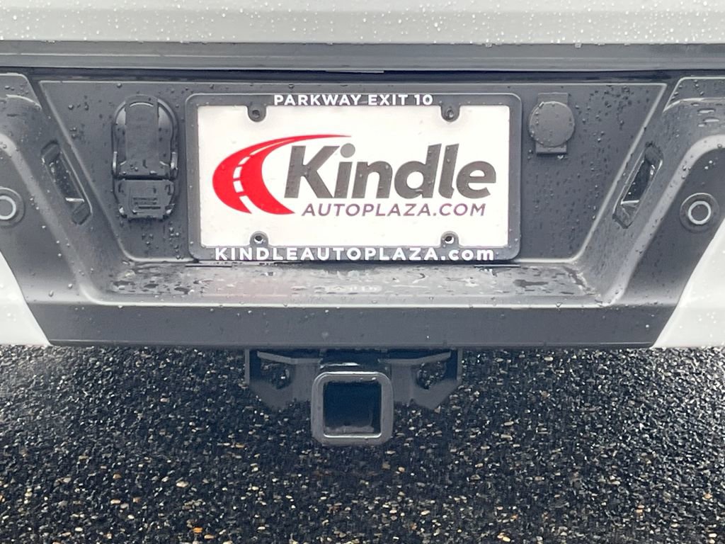 New 2026 Ford F150 XLT w/ Equipment Group 302A MID image 9