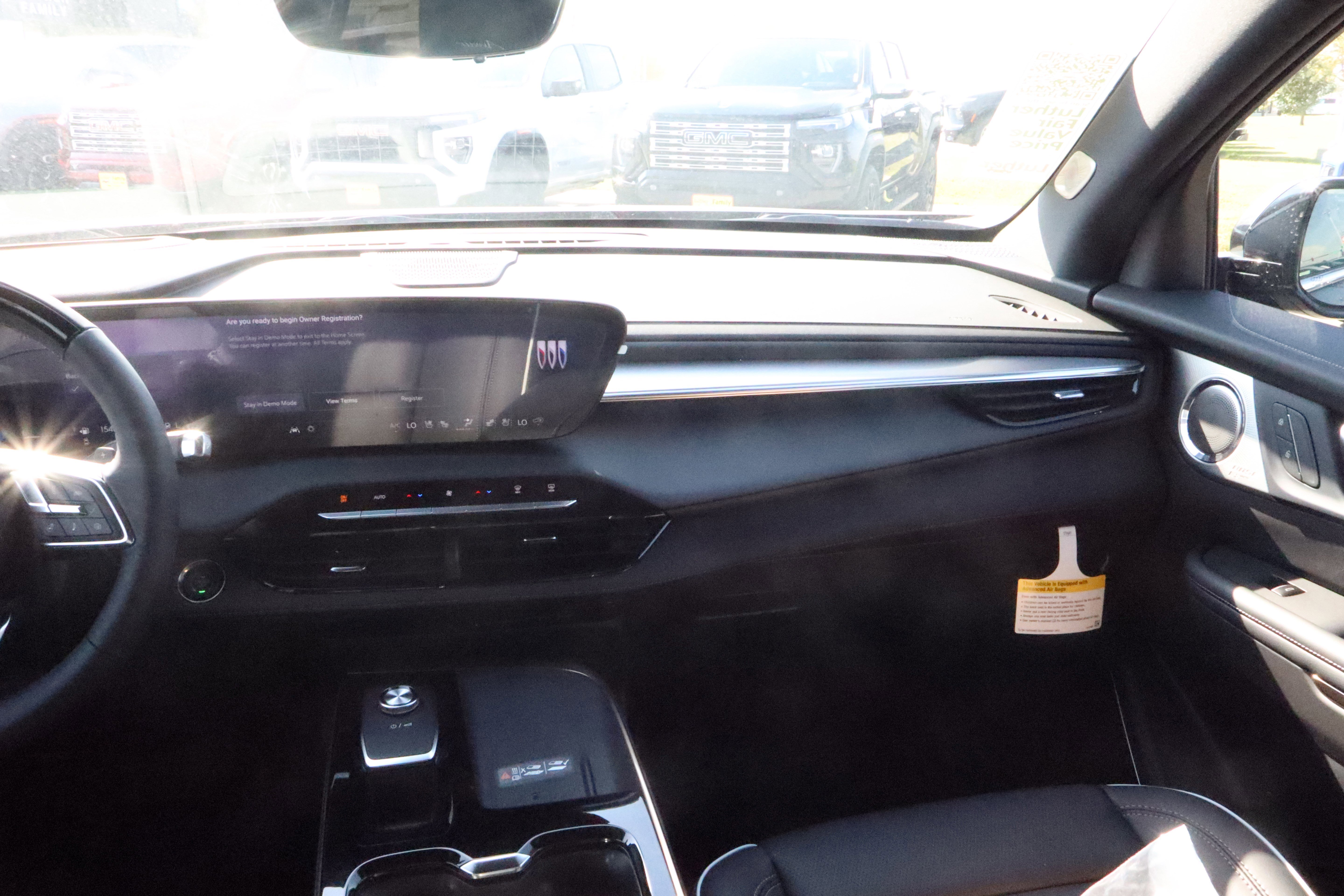 New 2026 Buick Enclave Avenir w/ Super Cruise Package image 11