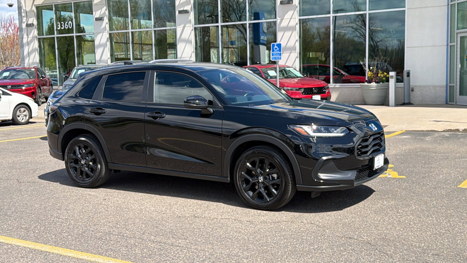 Certified 2025 Honda HR-V Sport image 1