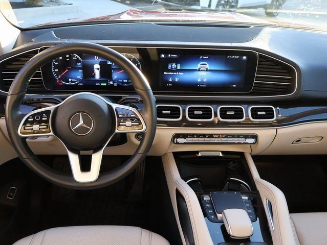 Used 2022 Mercedes-Benz GLS 450 4MATIC image 25
