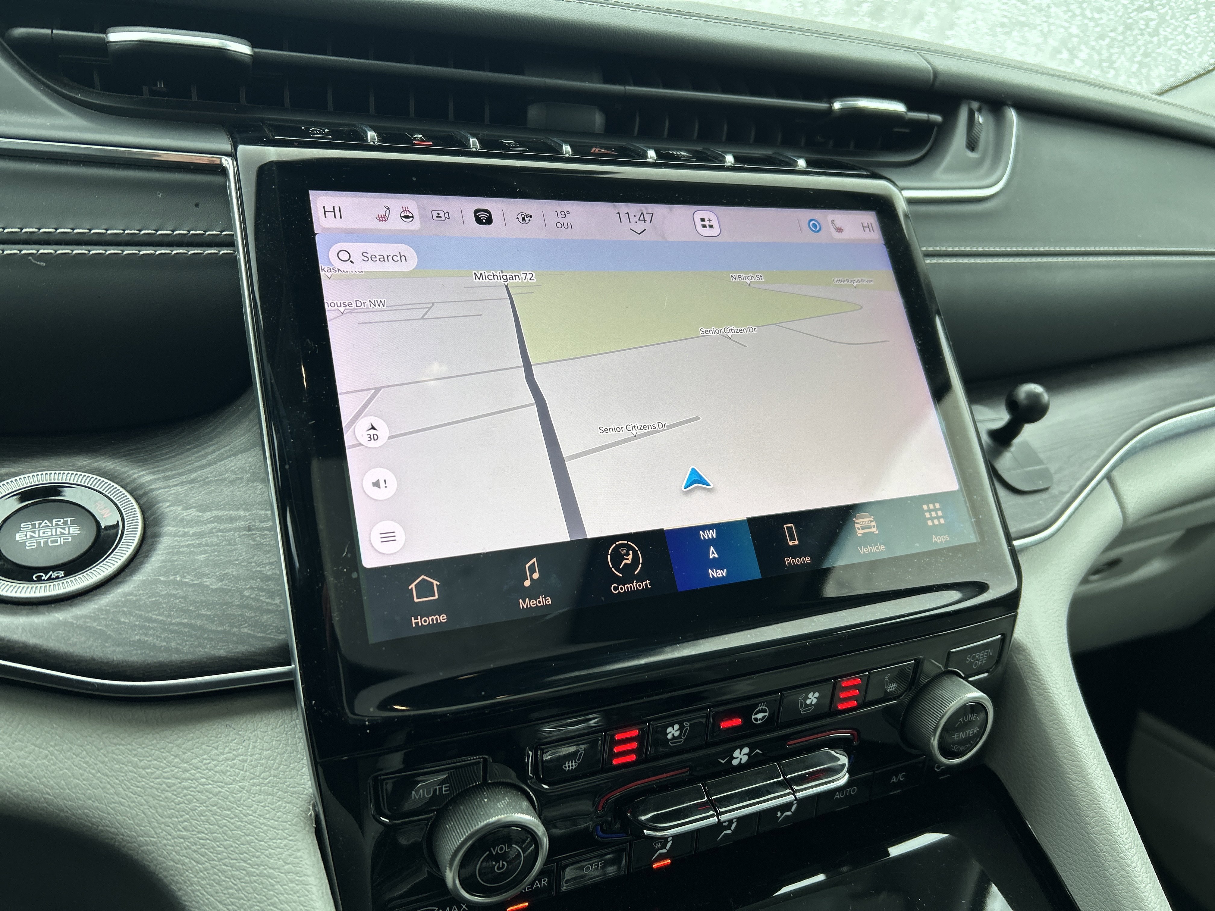 Used 2021 Jeep Grand Cherokee L Overland w/ Advanced Protech Group III image 20