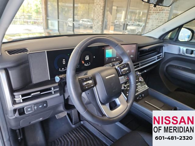 Used 2025 Hyundai Santa Fe SE image 12