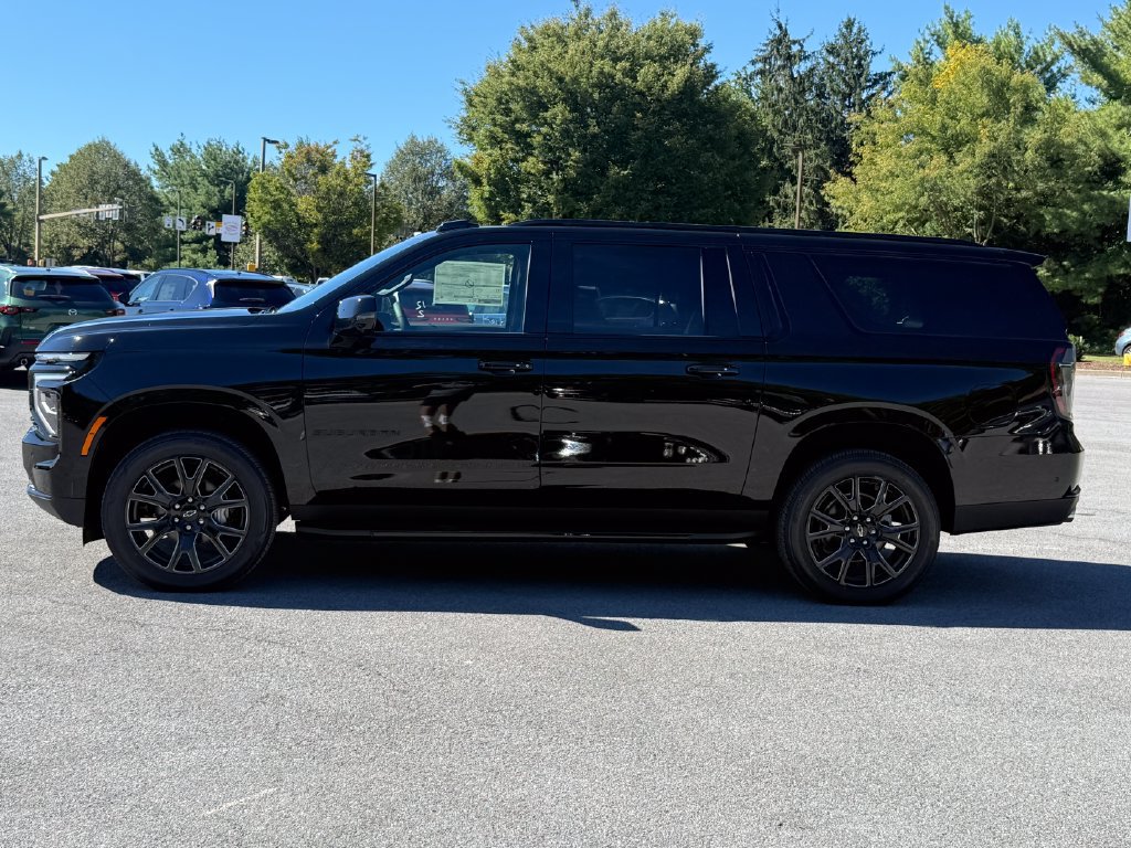 New 2026 Chevrolet Suburban RST w/ Comfort Package AWD/4WD image 3