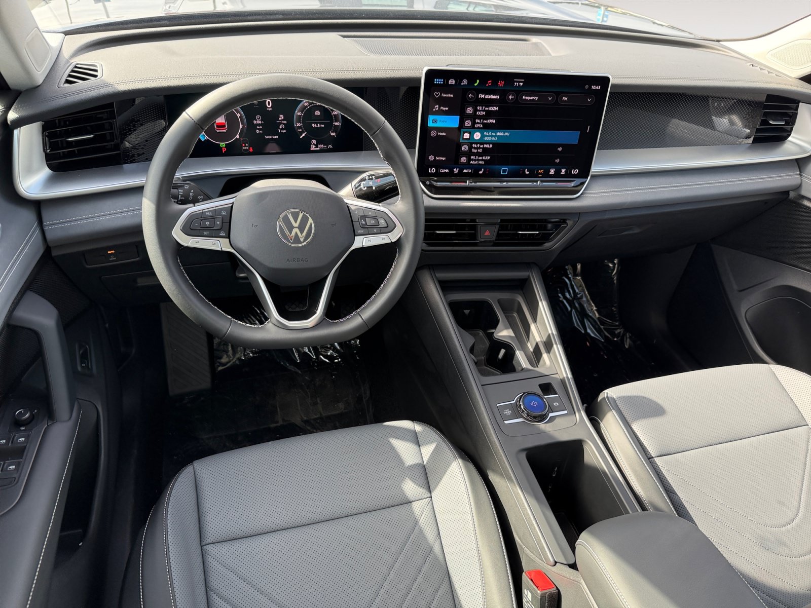 New 2026 Volkswagen Tiguan SE AWD/4WD image 15