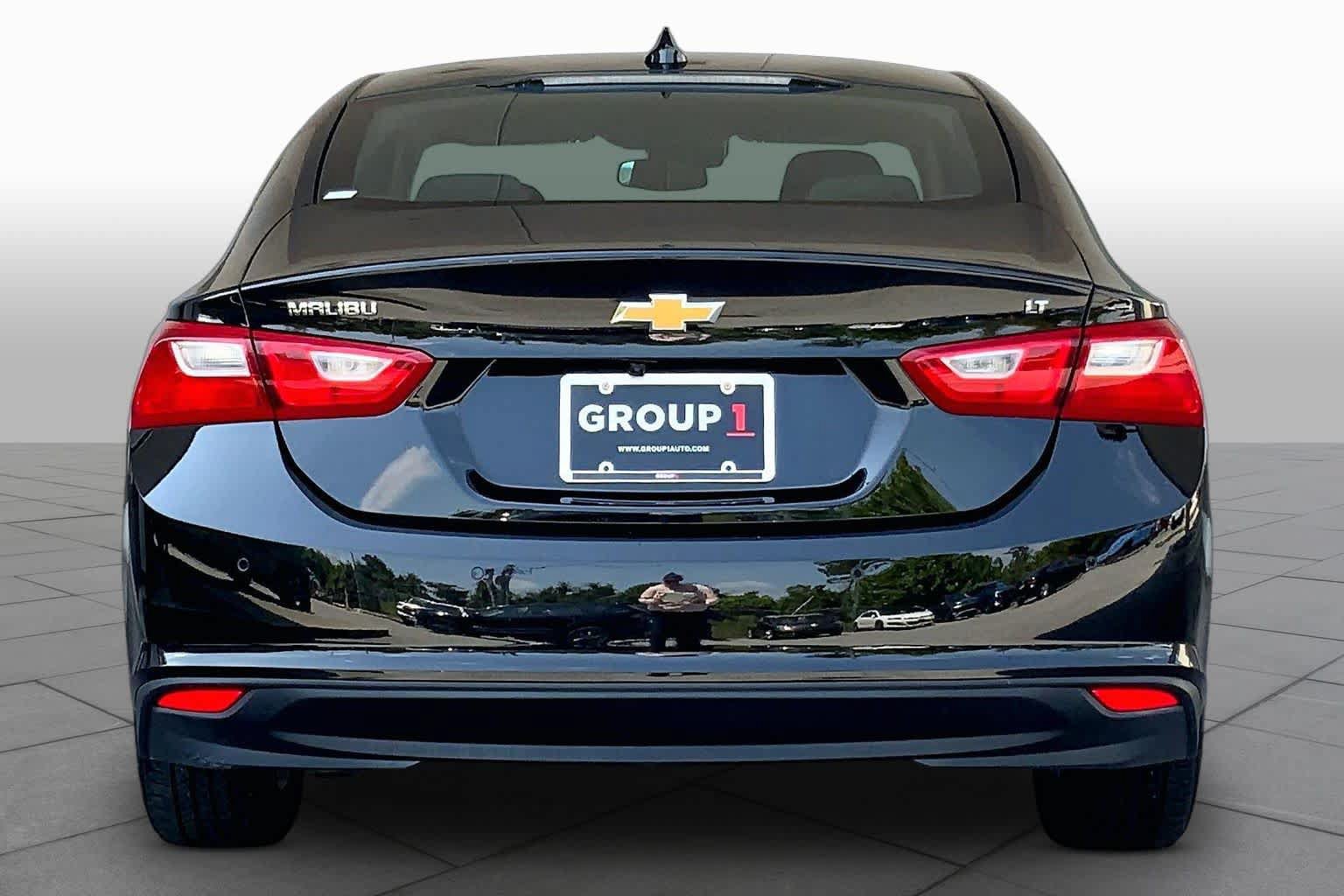Used 2025 Chevrolet Malibu LT FWD image 5