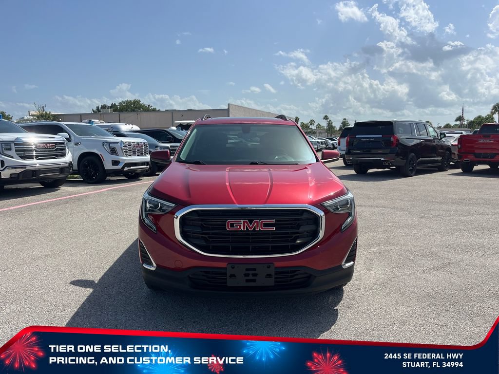 Used 2018 GMC Terrain SLE w/ Driver Convenience Package FWD image 3