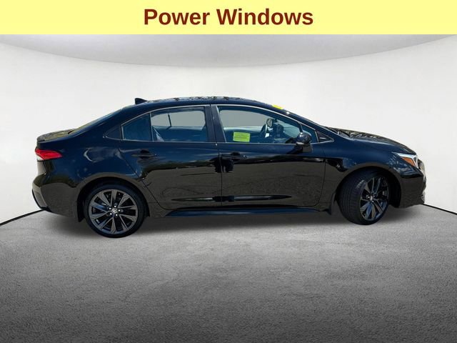 Used 2025 Toyota Corolla SE FWD image 12
