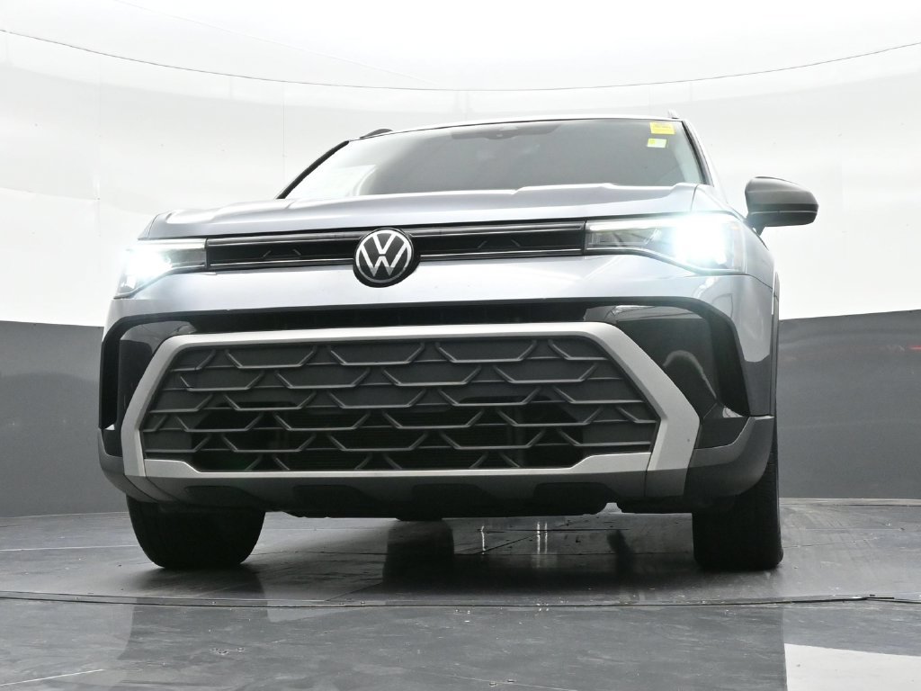 Used 2025 Volkswagen Taos S FWD image 30