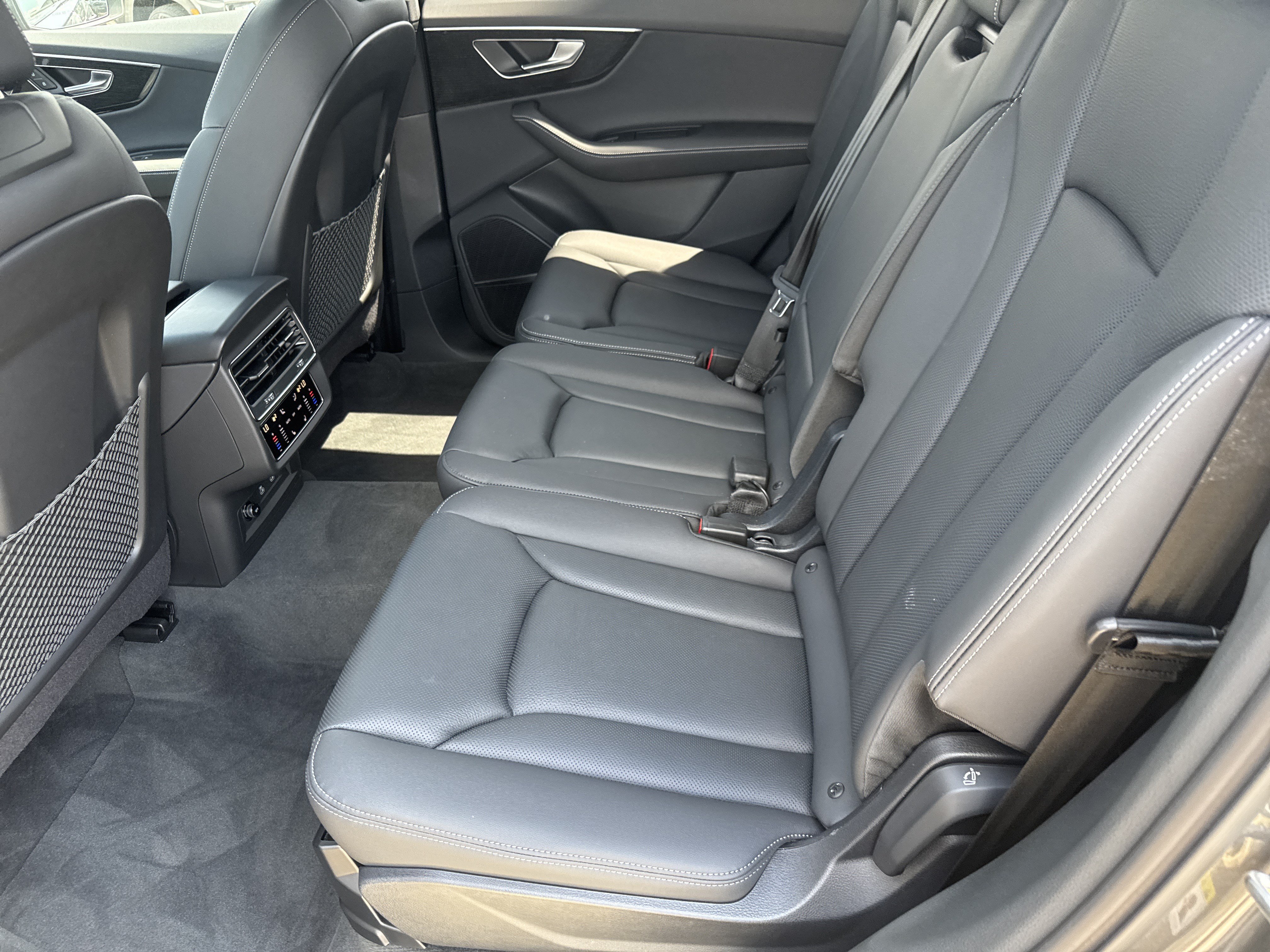 Certified 2026 Audi Q7 3.0T Premium Plus w/ Premium Plus Package AWD/4WD image 6