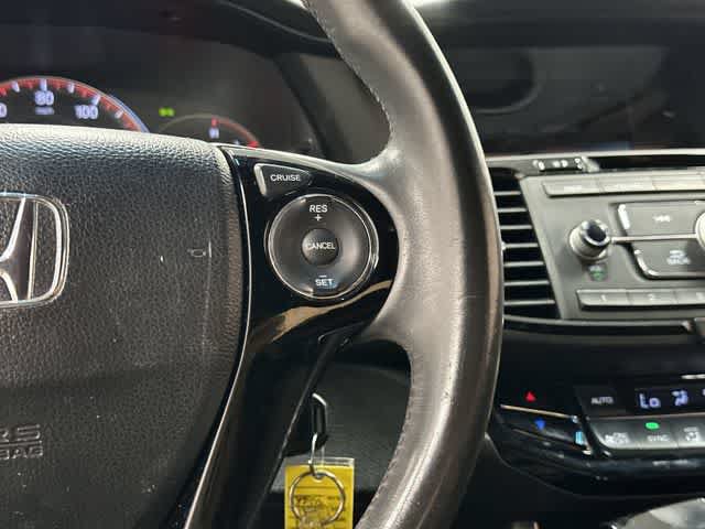 Used 2016 Honda Accord Sport image 18