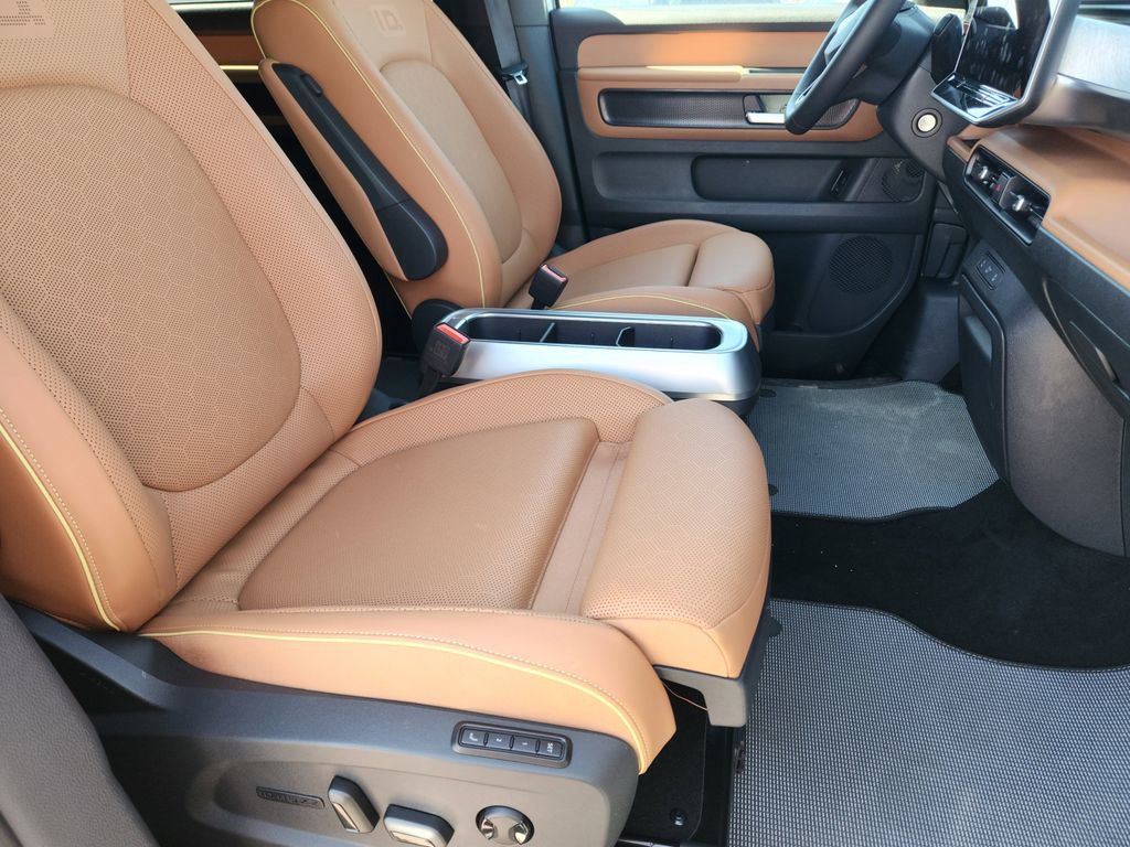 New 2025 Volkswagen ID. Buzz Pro S image 14