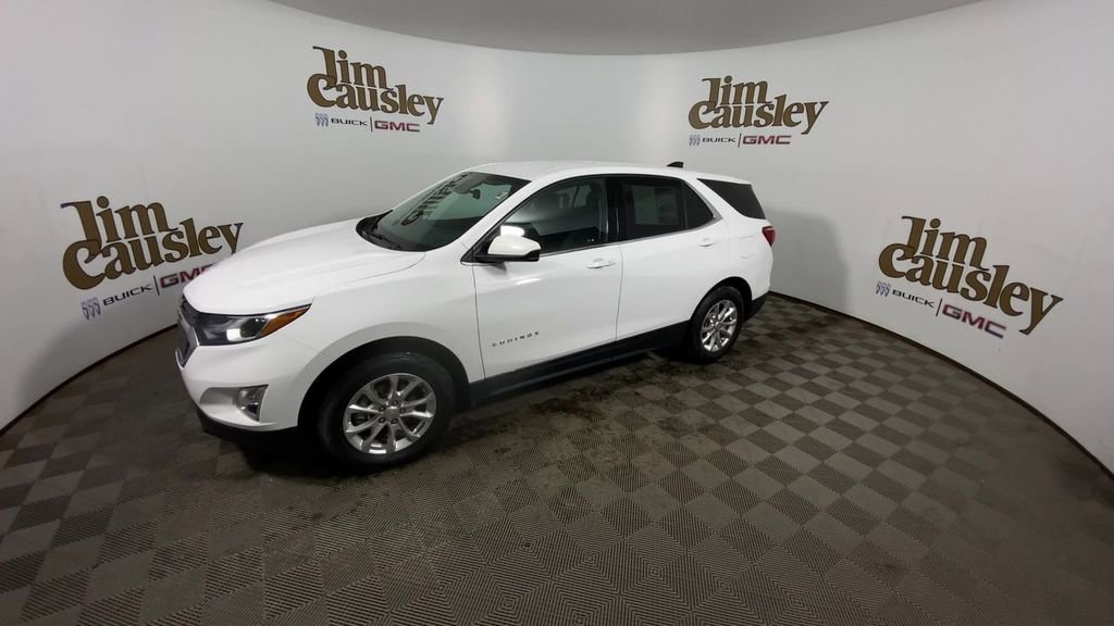 Used 2020 Chevrolet Equinox LT w/ Driver Convenience Package image 4