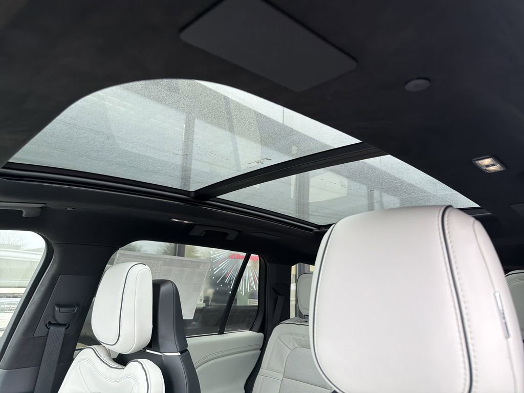 New 2025 Lincoln Aviator Black Label image 11
