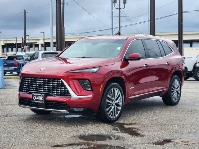Used 2025 Buick Enclave Avenir image 3