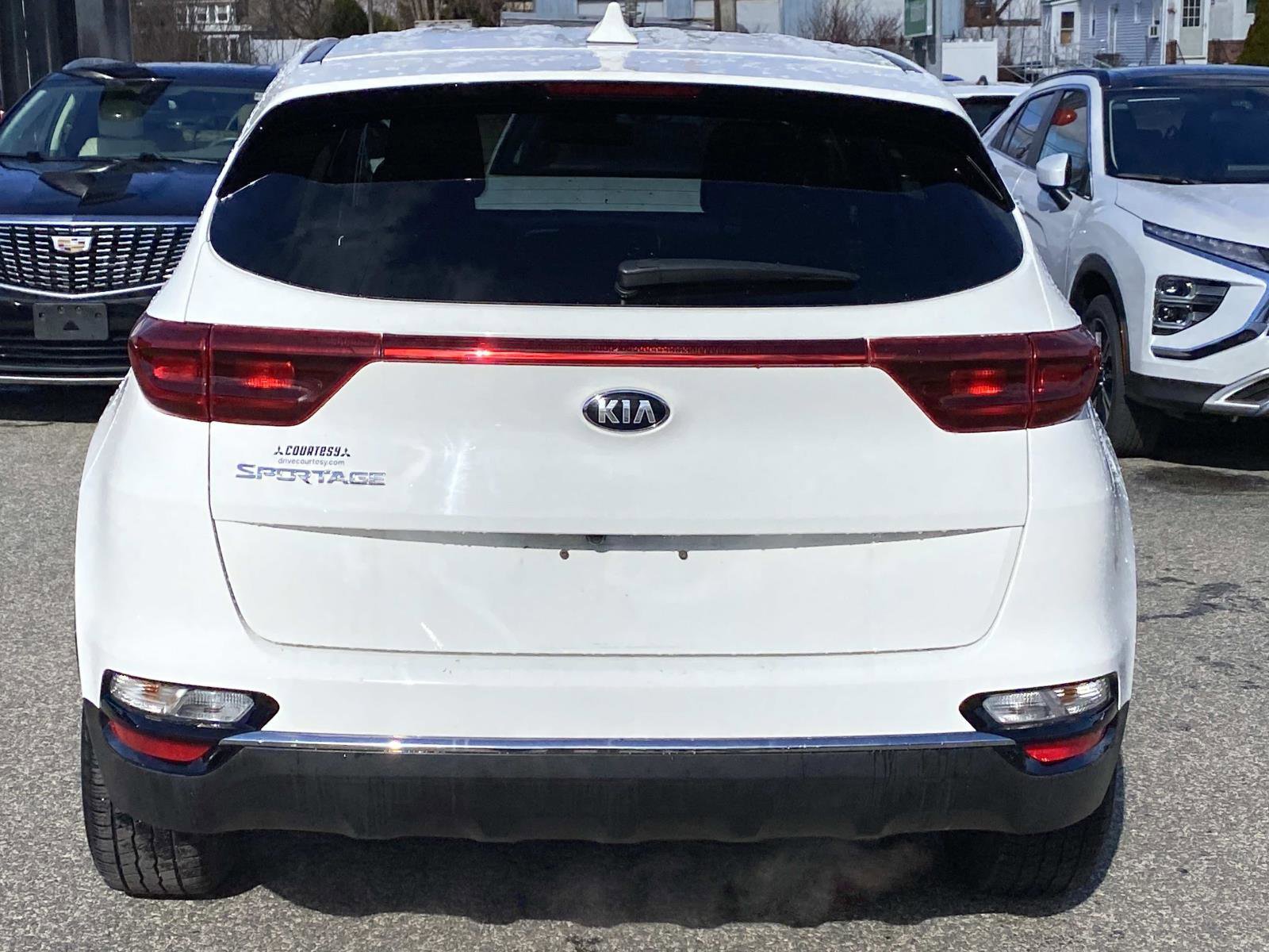 Used 2020 Kia Sportage LX image 4
