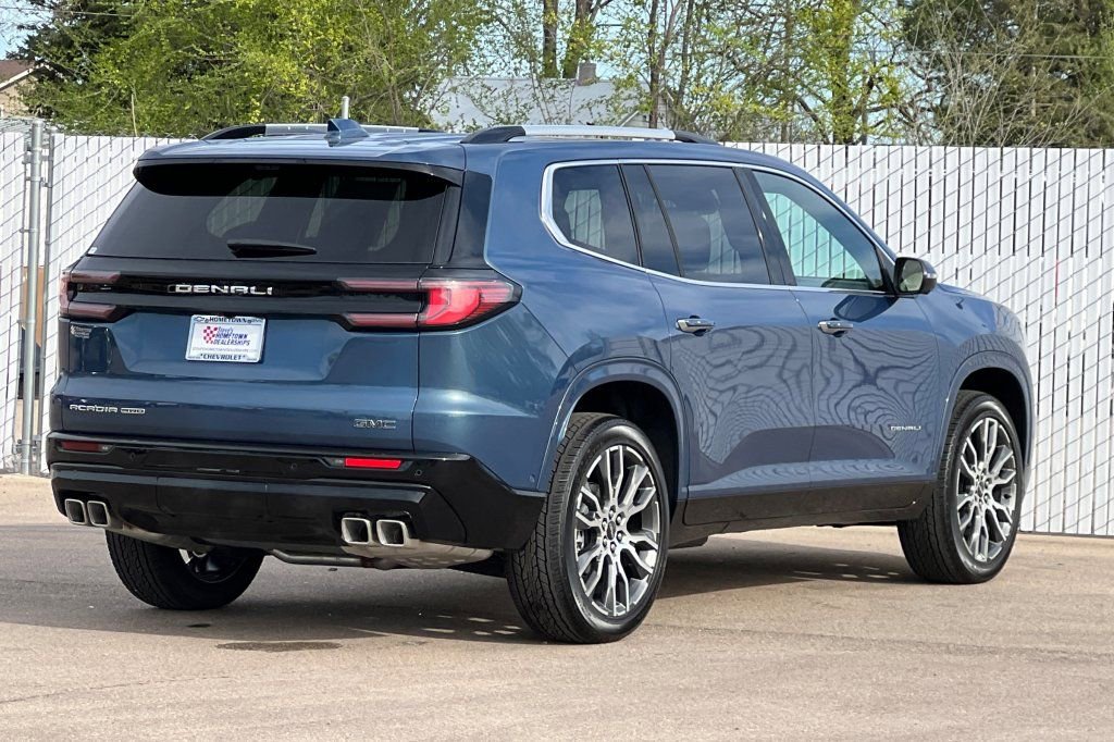 New 2026 GMC Acadia Denali Ultimate image 4