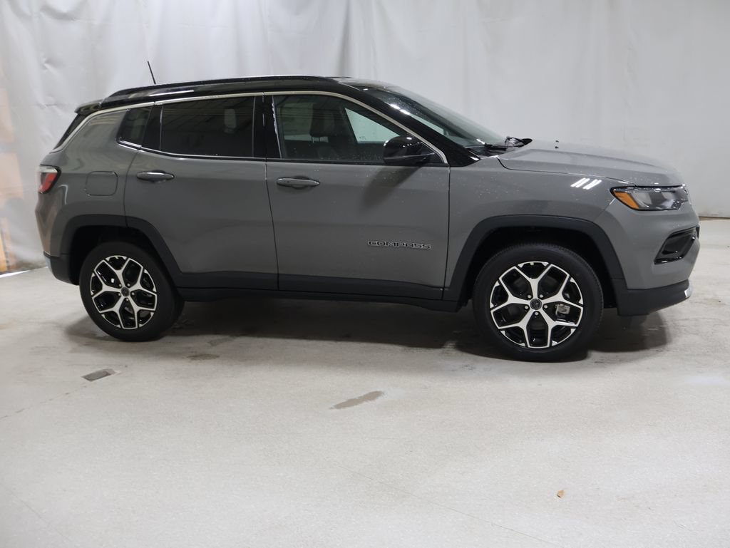 New 2026 Jeep Compass Limited AWD/4WD image 7