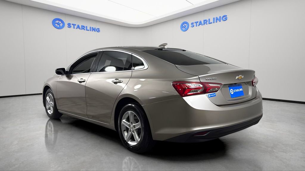 Used 2022 Chevrolet Malibu LT FWD image 5