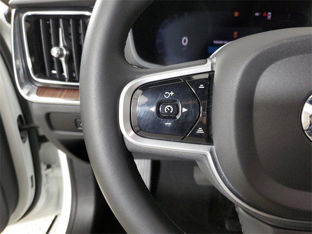 Used 2023 Volvo S60 B5 Plus w/ Climate Package image 25