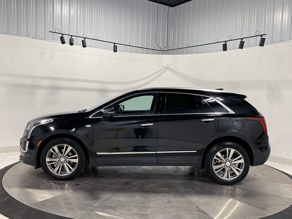Used 2025 Cadillac XT5 Premium Luxury image 15