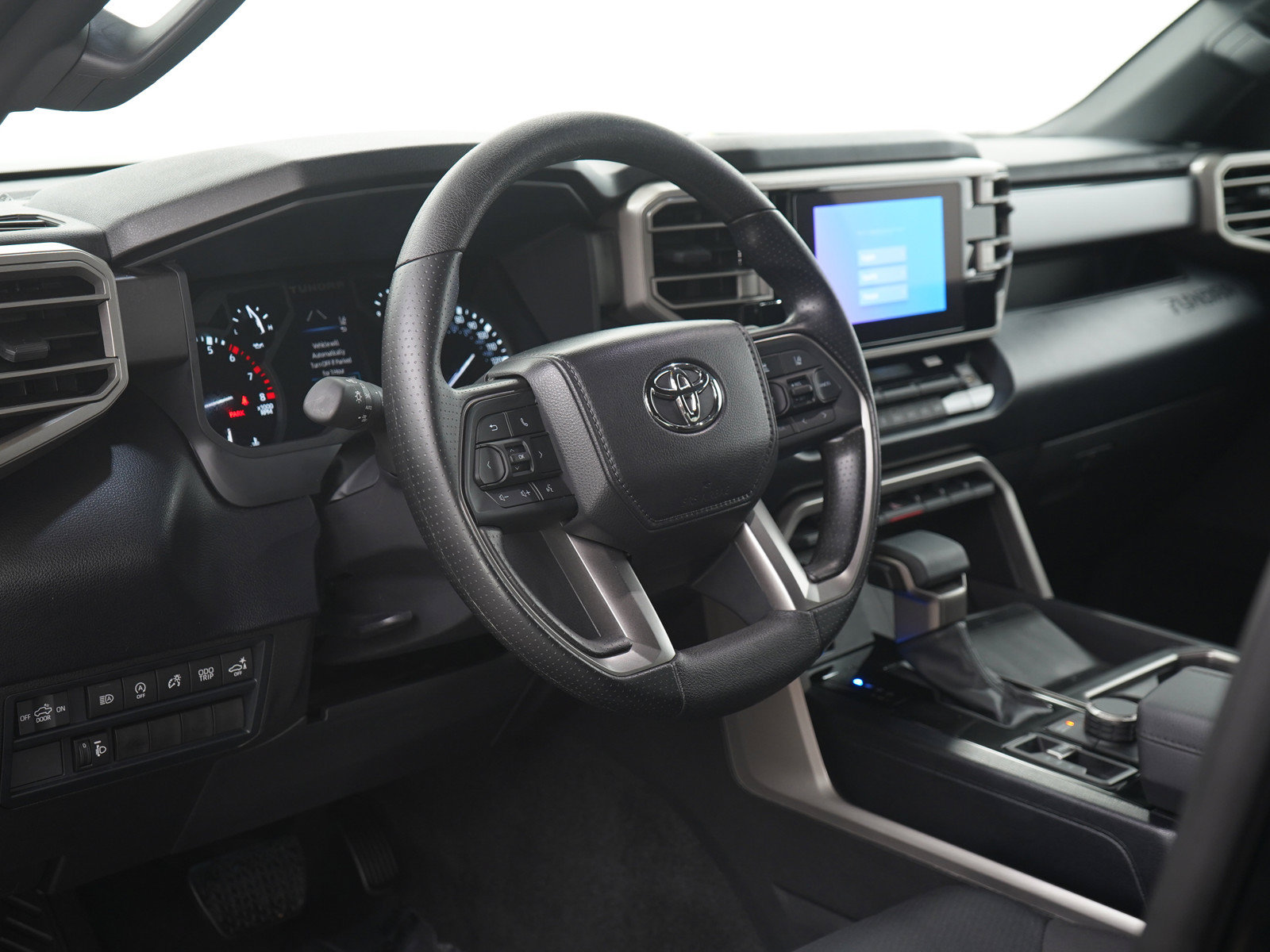 Used 2026 Toyota Tundra SR5 w/ SR5 Convenience Package AWD/4WD image 25