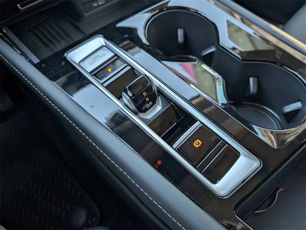 New 2025 Volkswagen Atlas SEL image 24