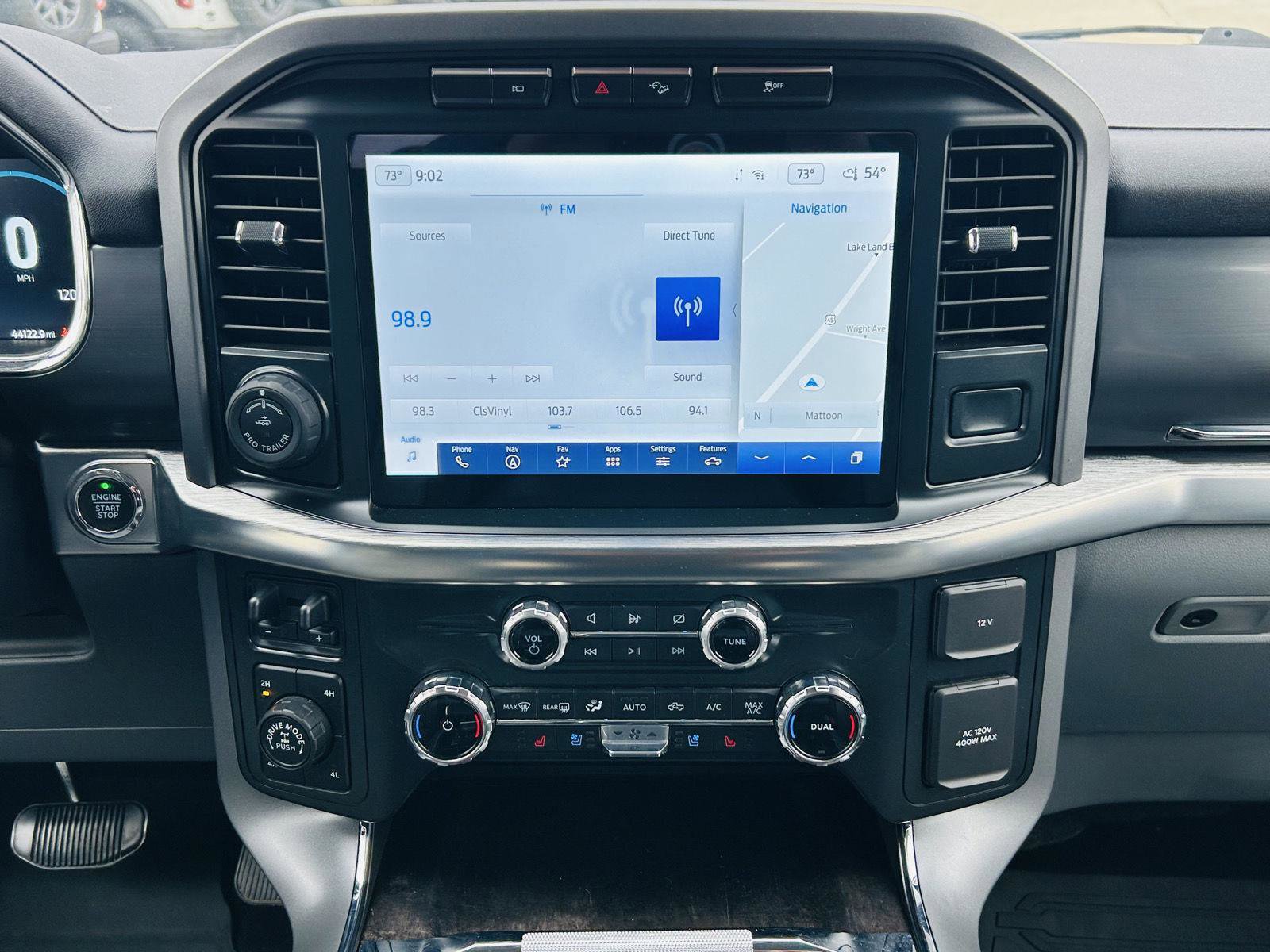 Used 2022 Ford F150 Lariat image 25