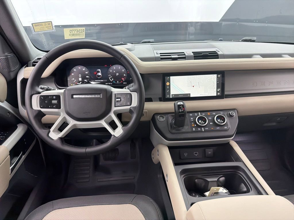 Used 2024 Land Rover Defender 110 X-Dynamic SE image 7