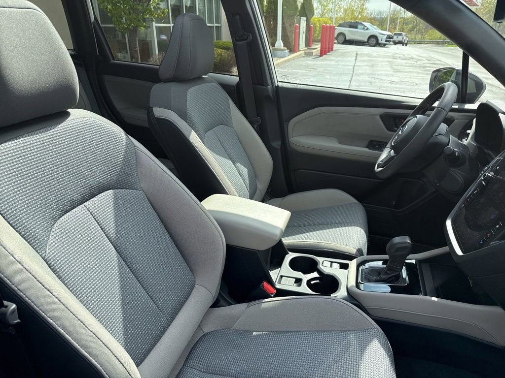 Used 2025 Subaru Forester Premium w/ Convenience Package #1 AWD/4WD image 33