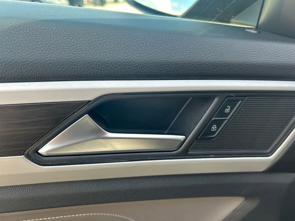 Certified 2023 Volkswagen Atlas SE image 49