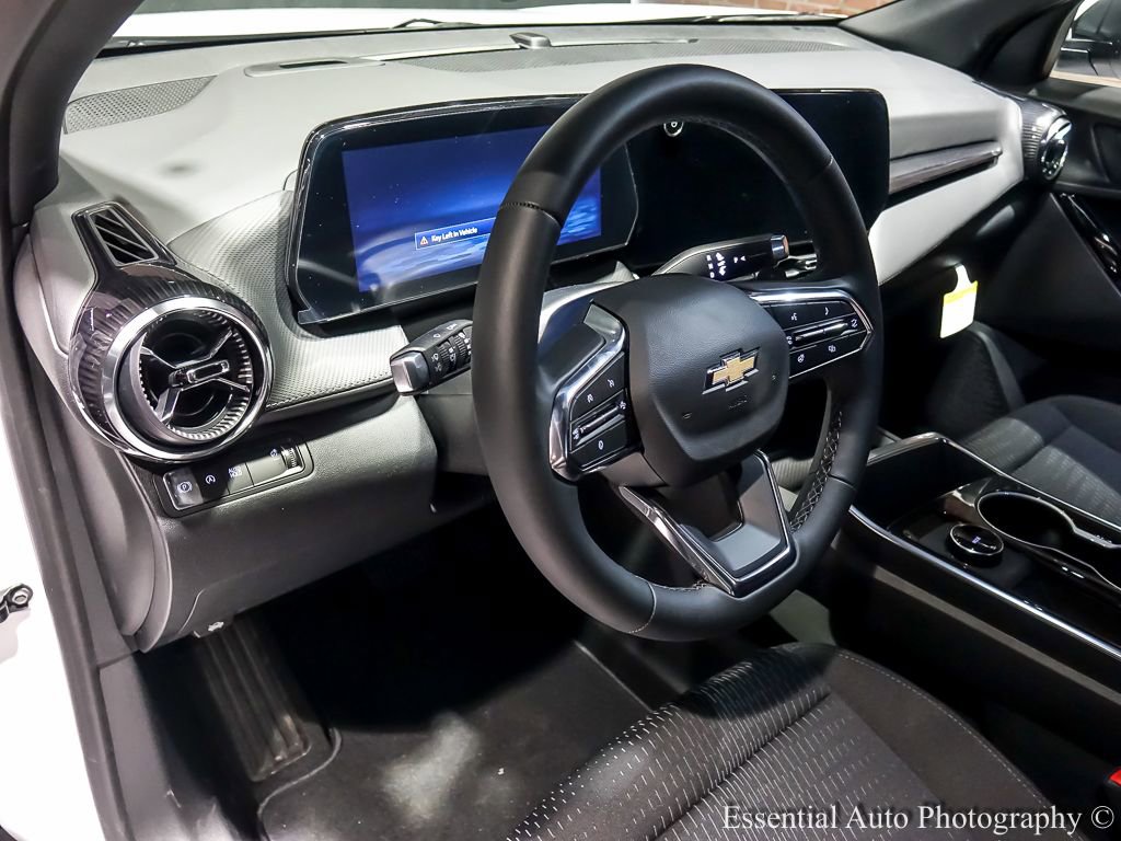 New 2026 Chevrolet Equinox LT w/ Safety and Technology Package FWD image 10