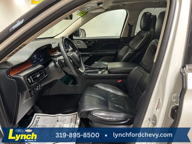 Used 2020 Lincoln Aviator Reserve w/ Equipment Group 202A image 7