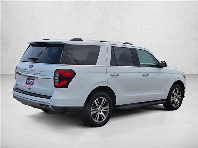 Used 2024 Ford Expedition Limited image 5