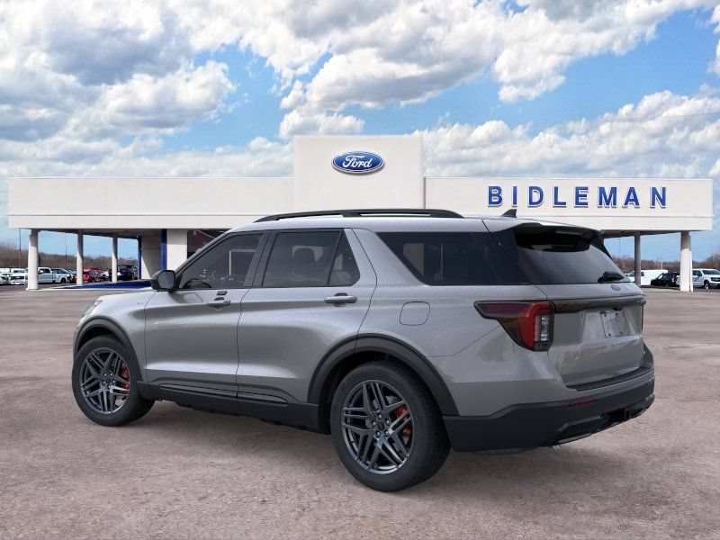 New 2026 Ford Explorer ST-Line w/ ST-Line Street Pack AWD/4WD image 4